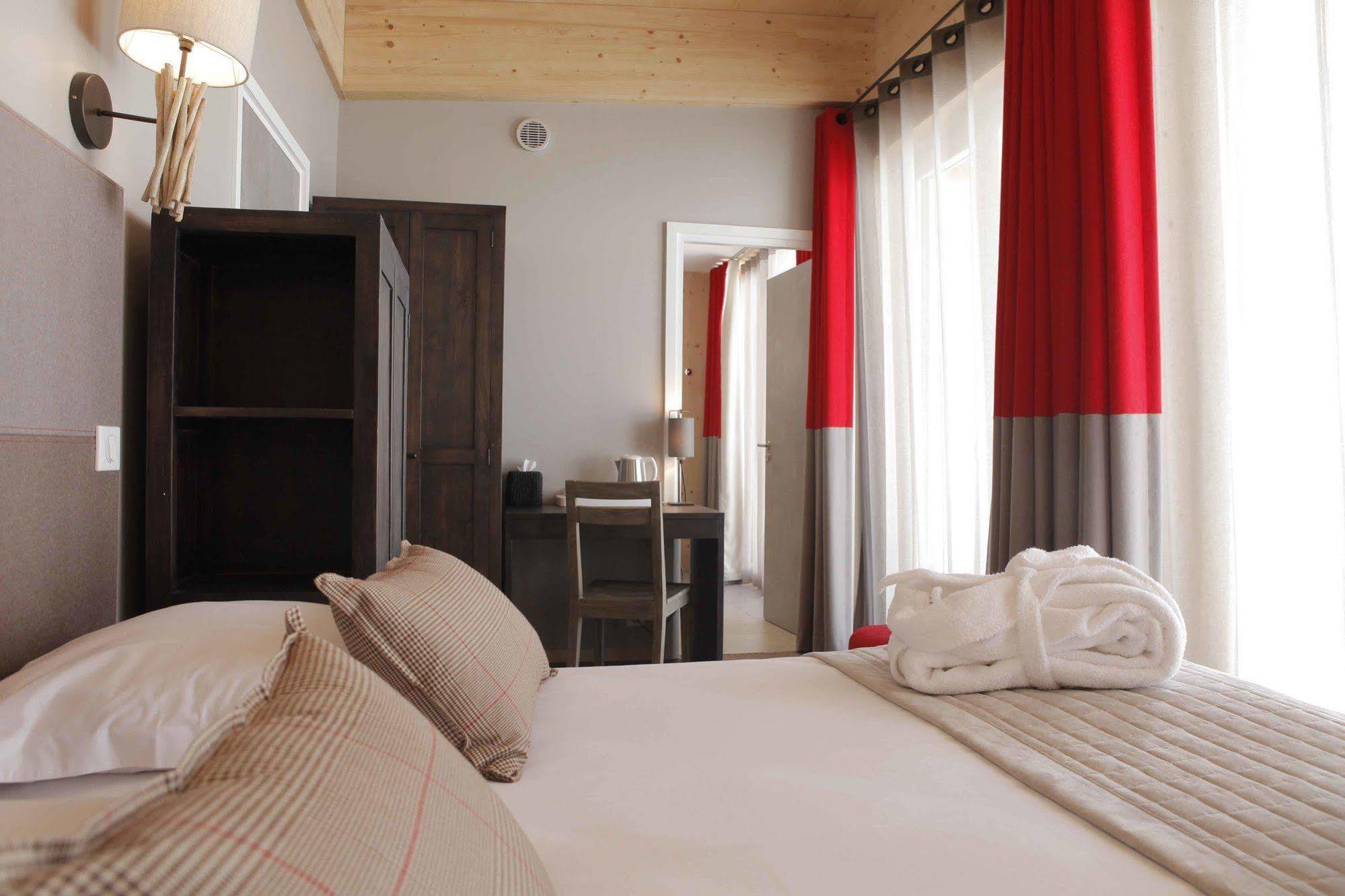 L'Aiguille Grive Chalets Hotel Les Arcs  Exterior foto